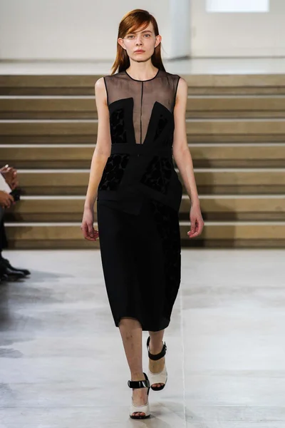 Look 38